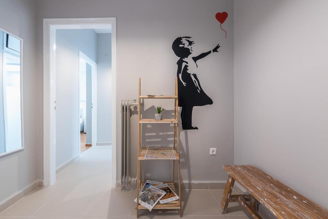 Modern City Apartment By Cloudkeys Афіни Екстер'єр фото